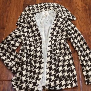 CUTE JACKET WITH DESIGN